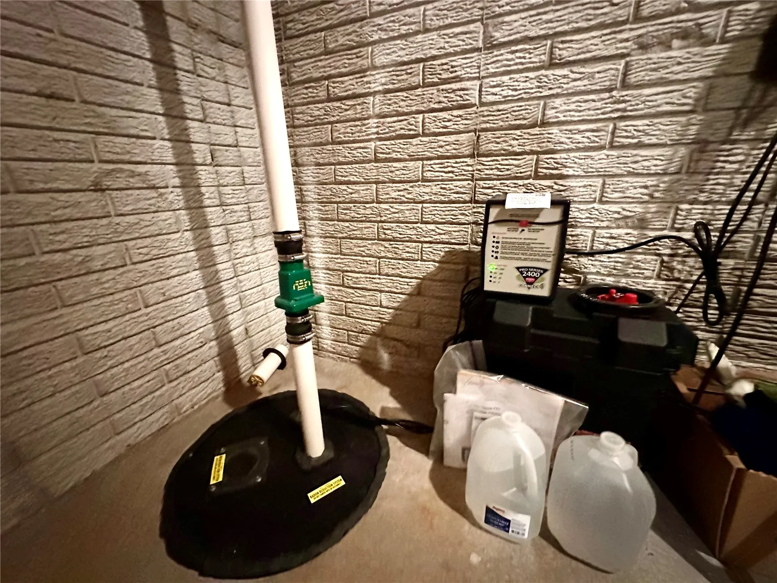 Sump Pump With Battery Back-Up