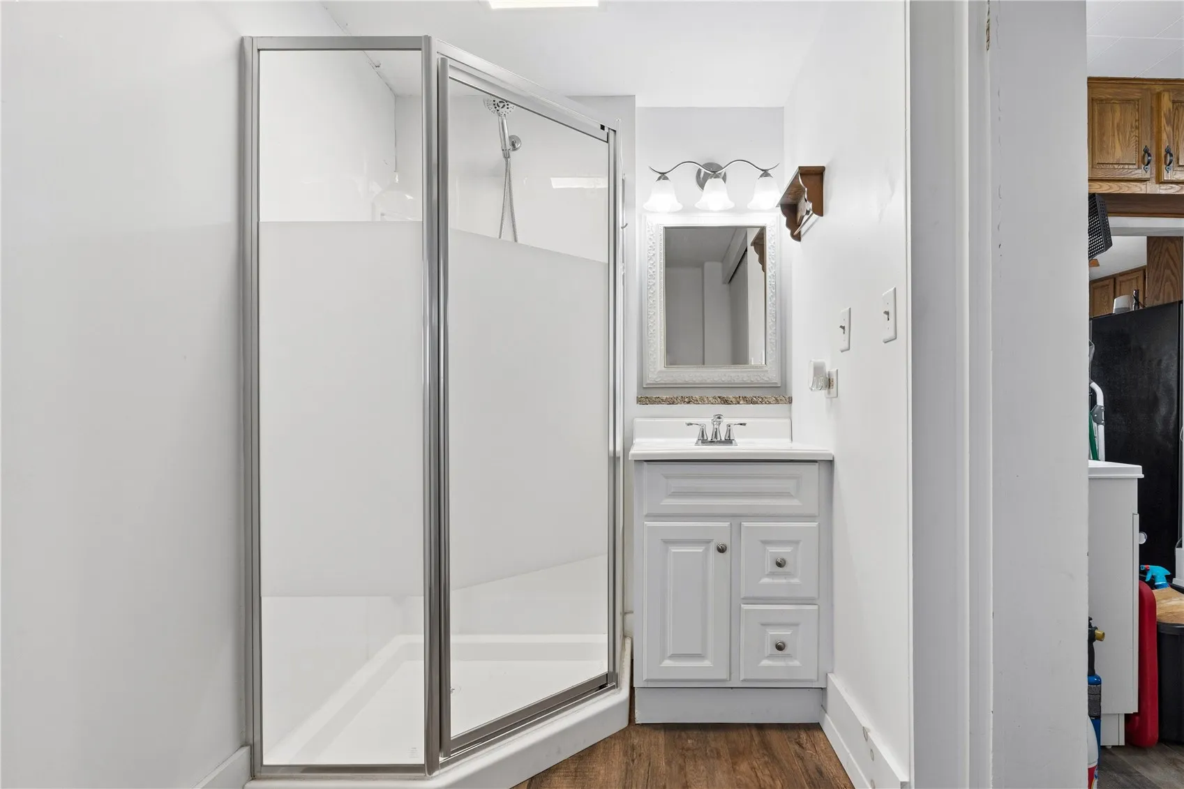 First floor full bath