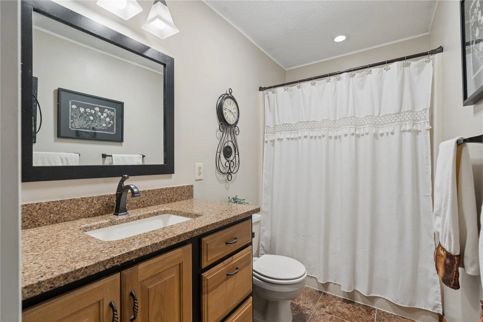 Full bathroom #2 on main level