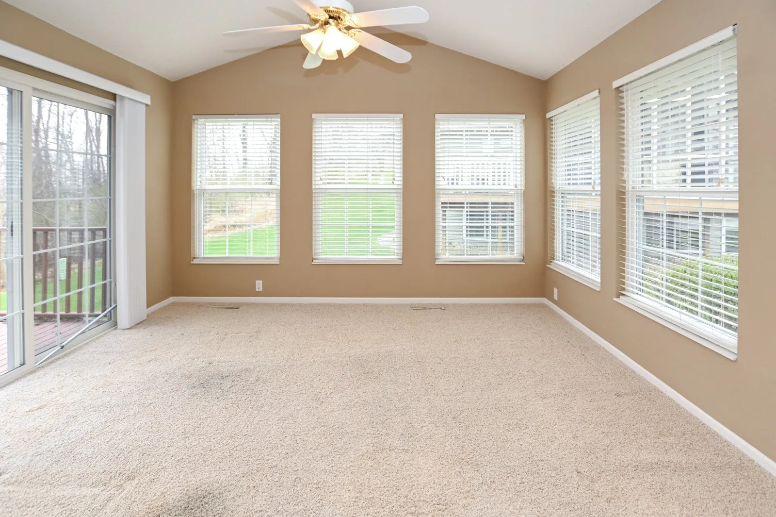 4 seasons room