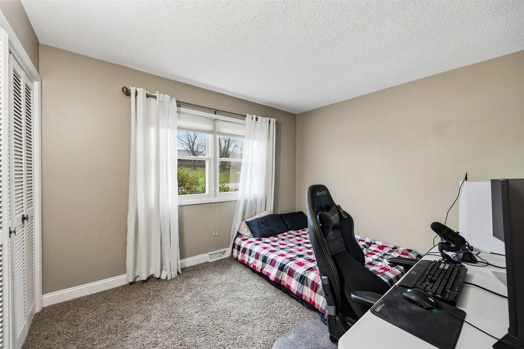 Bedroom #2