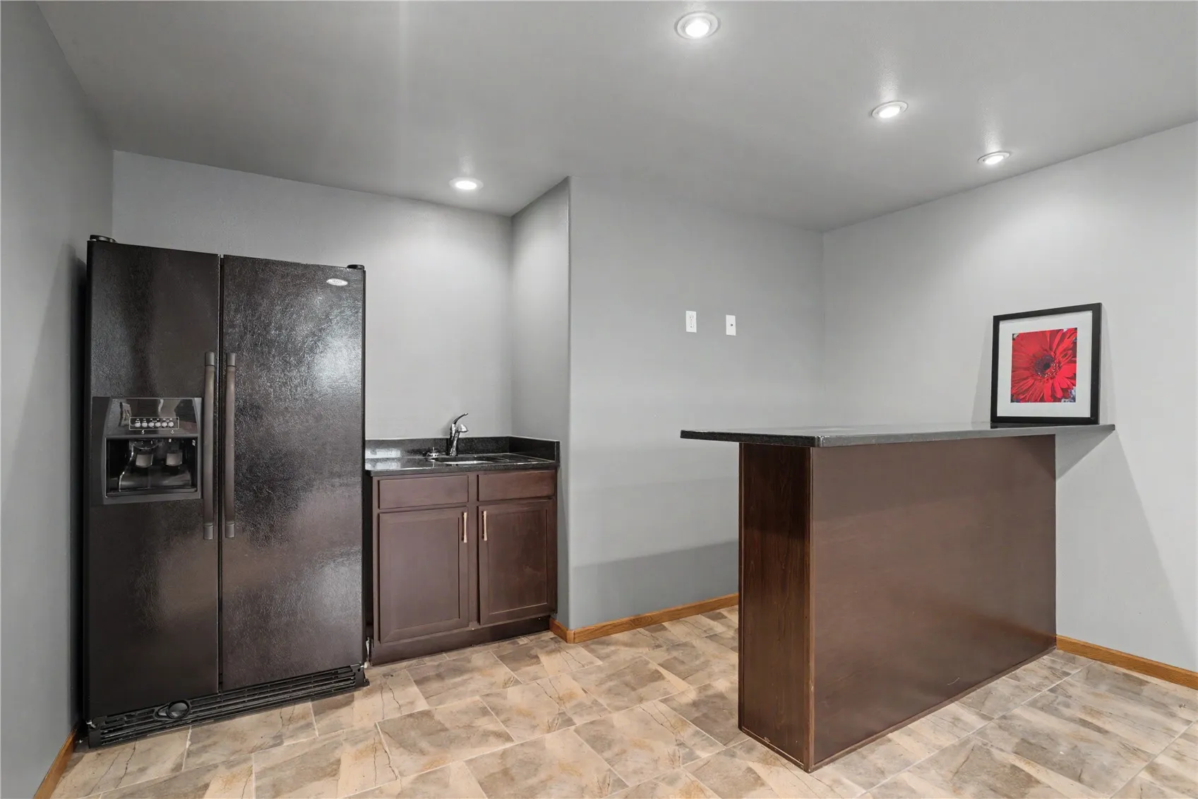 Lower level wet bar