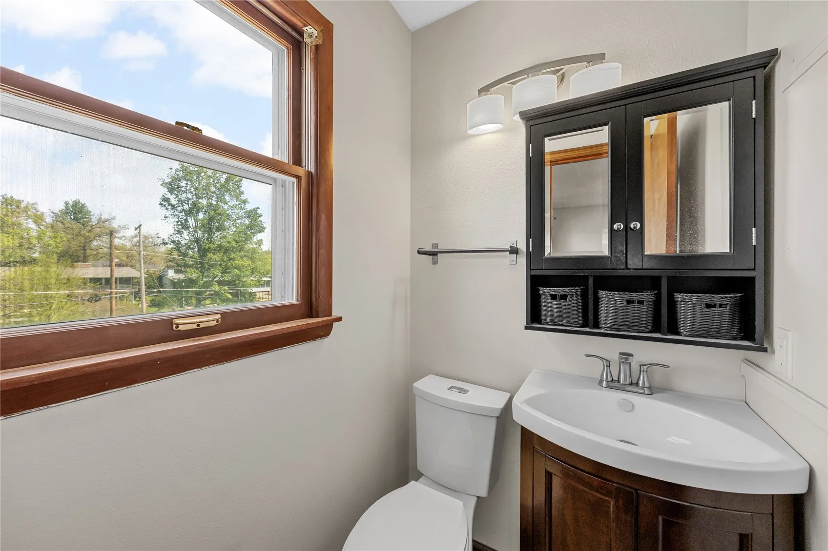 This is the 1/2 bath located off of the primary bedroom.