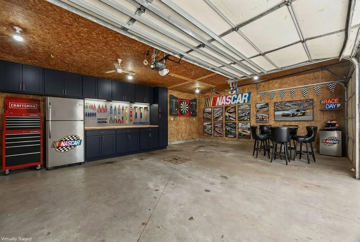 Garage Staged with Man Cave
