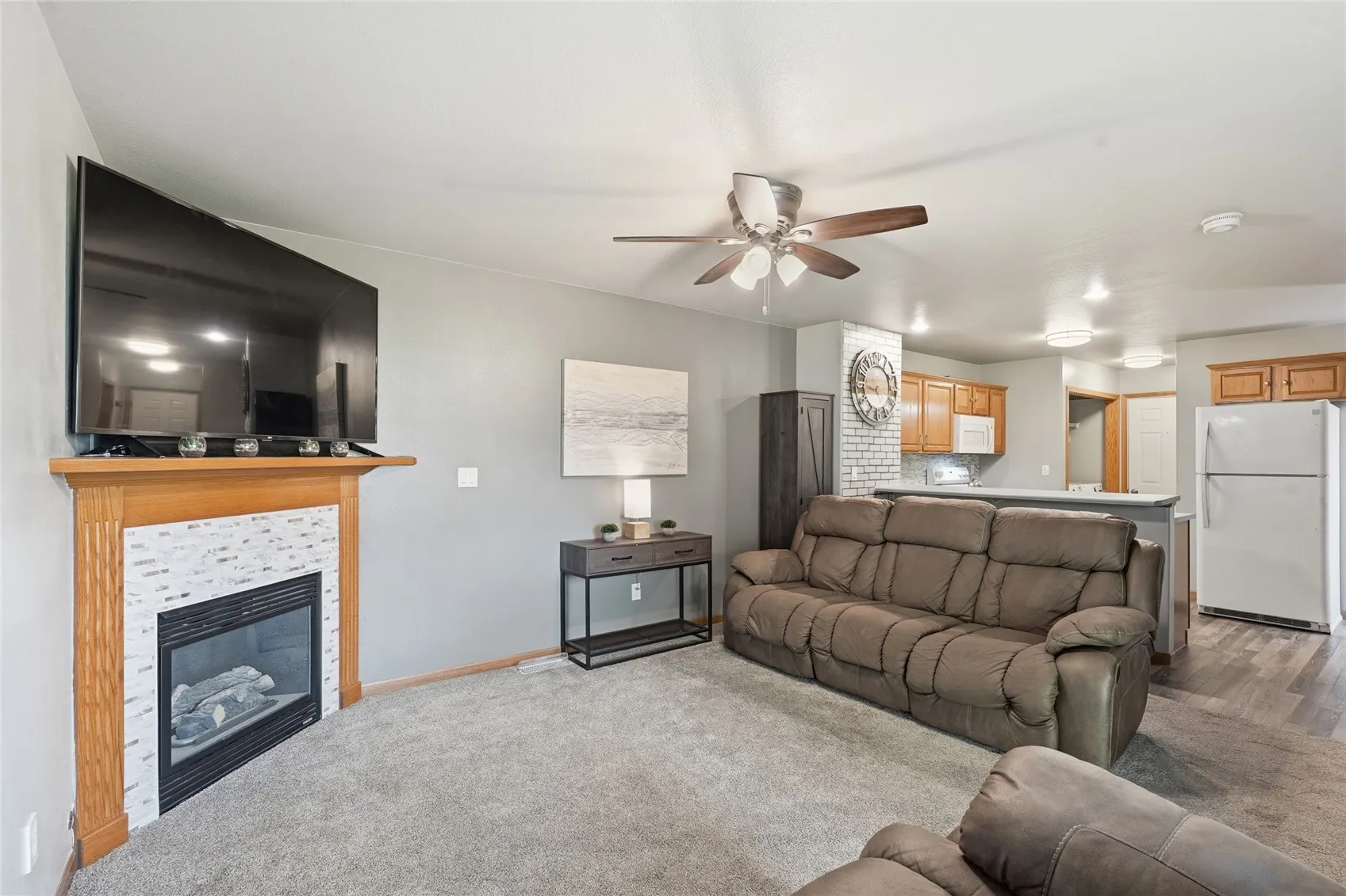 Living room with gas fireplace
