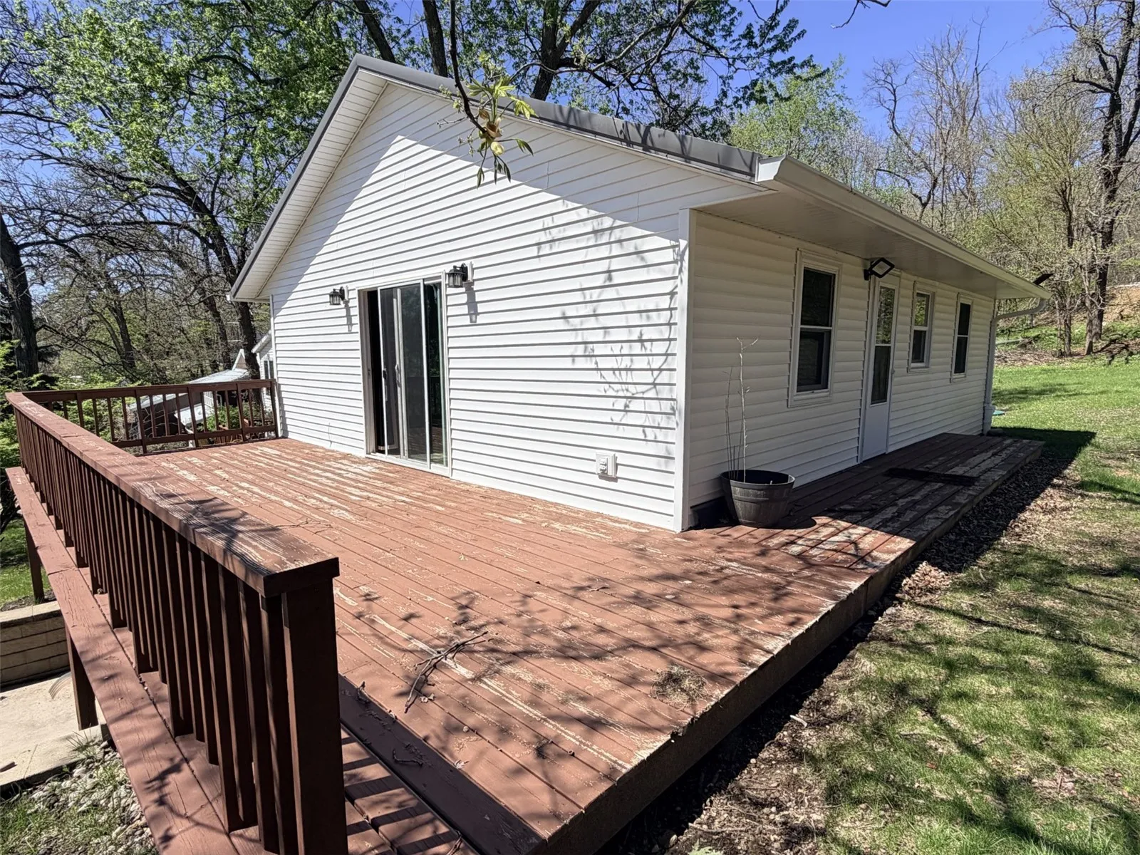 Front deck