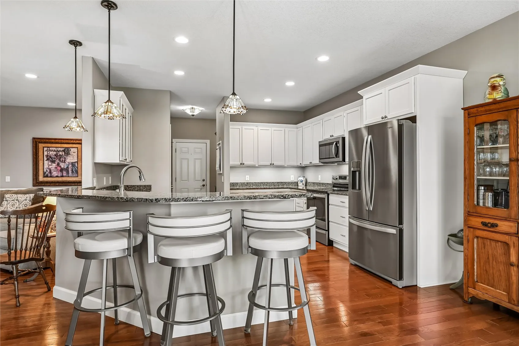 Granite Countertop on Breakfast Bar