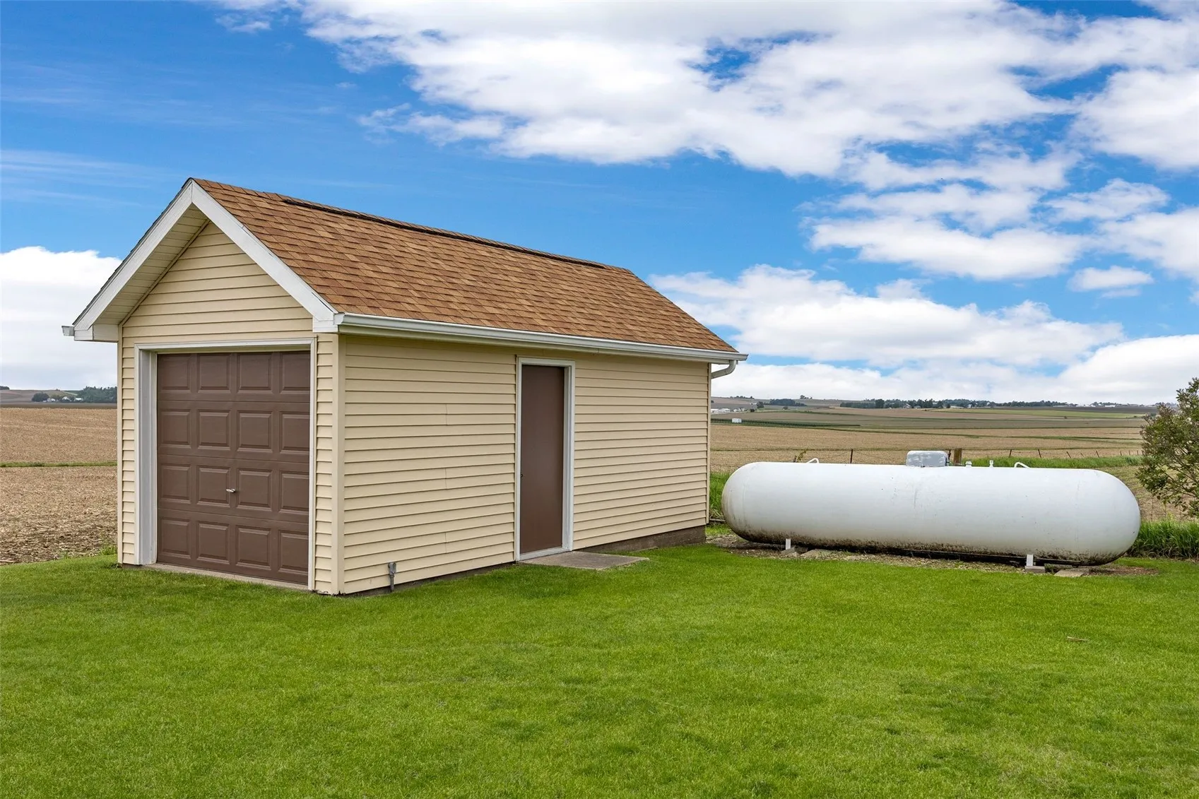 You can even park a small car here or your riding lawn mower.