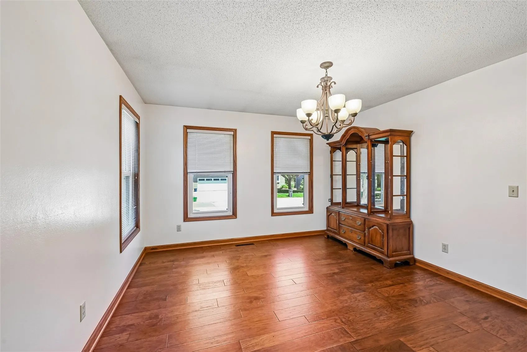 Formal Living Room or Office