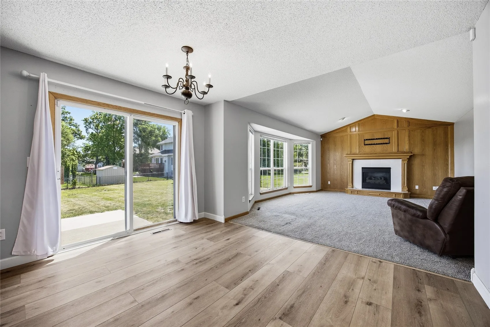 Dining/Living Room