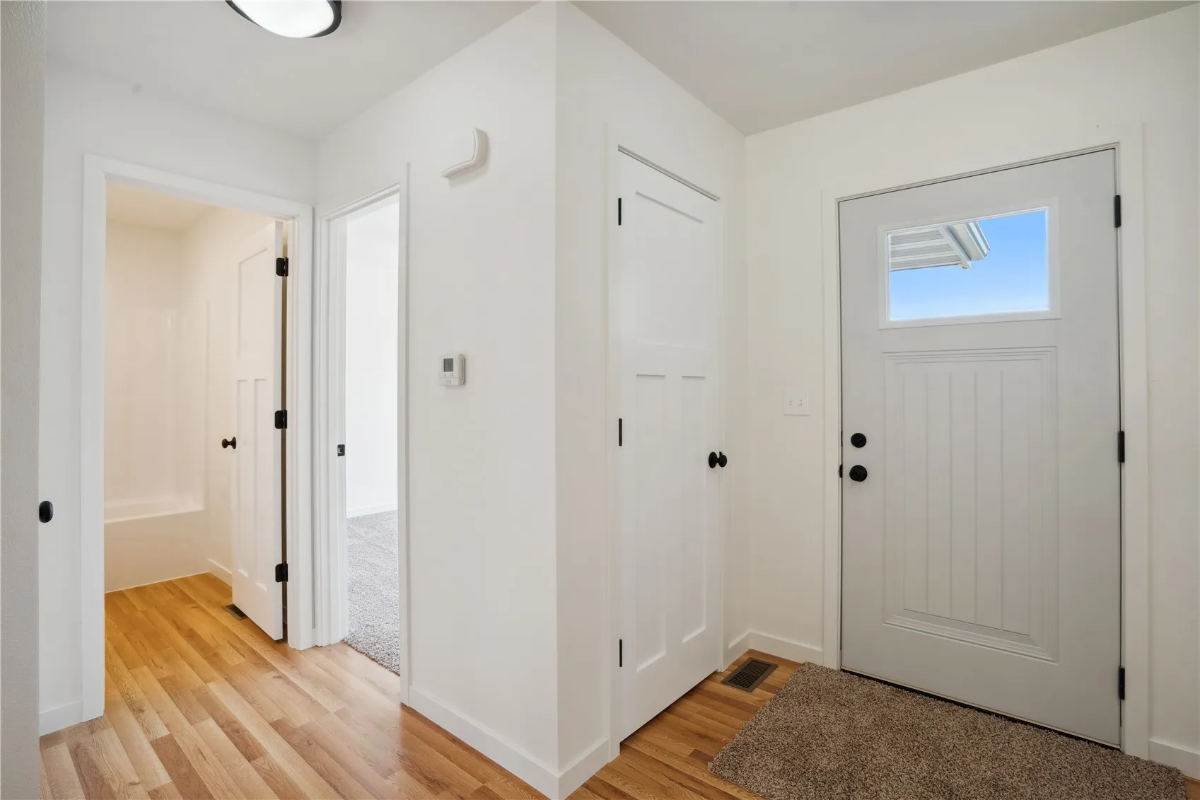 *PHOTO OF SIMILAR PROPERTY*