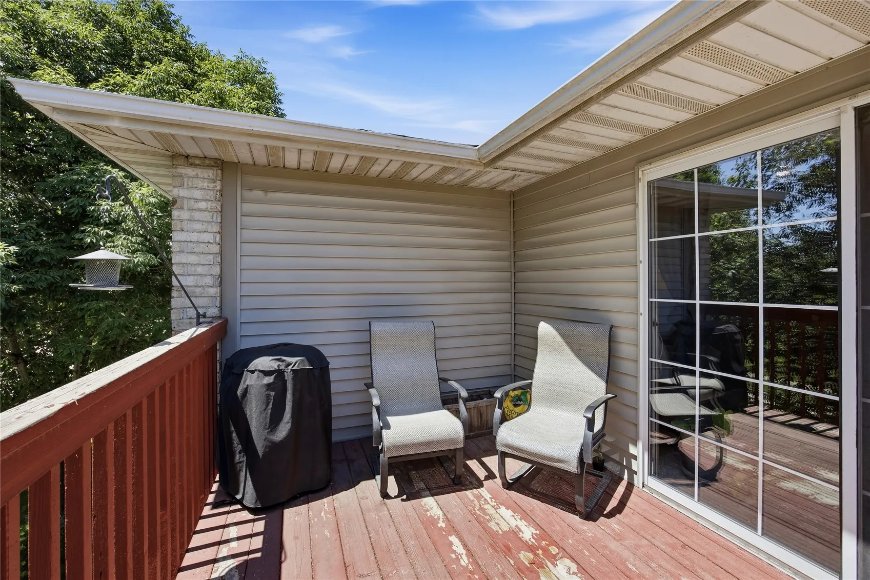 Deck to be stained by HOA