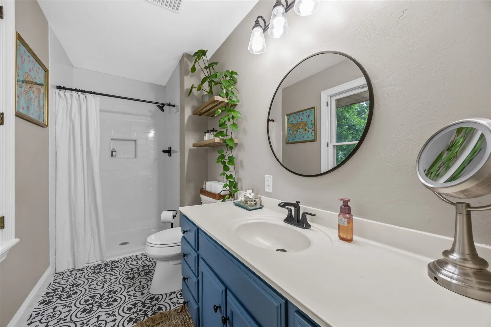 level 2 primary bedroom bath