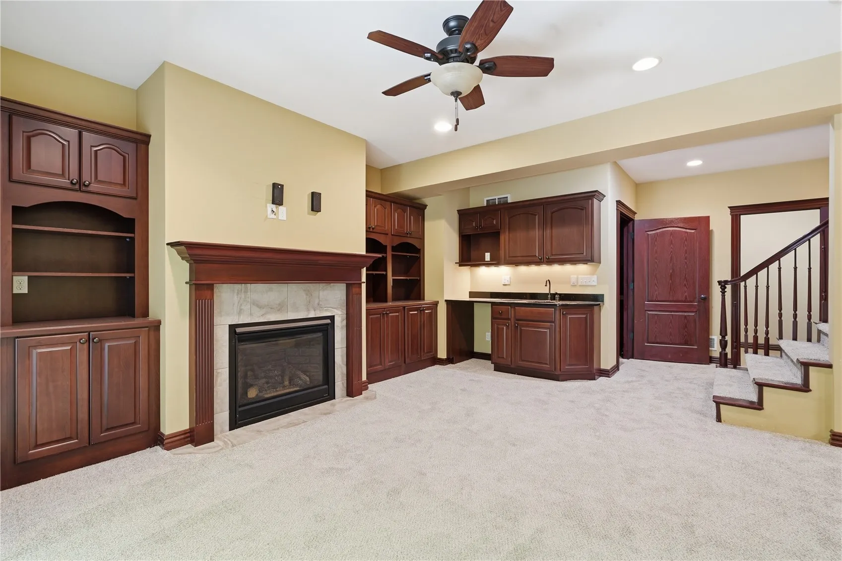 rec room - , wet bar, lower level