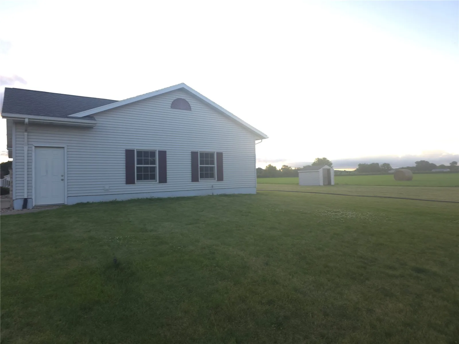 side view into backyard
