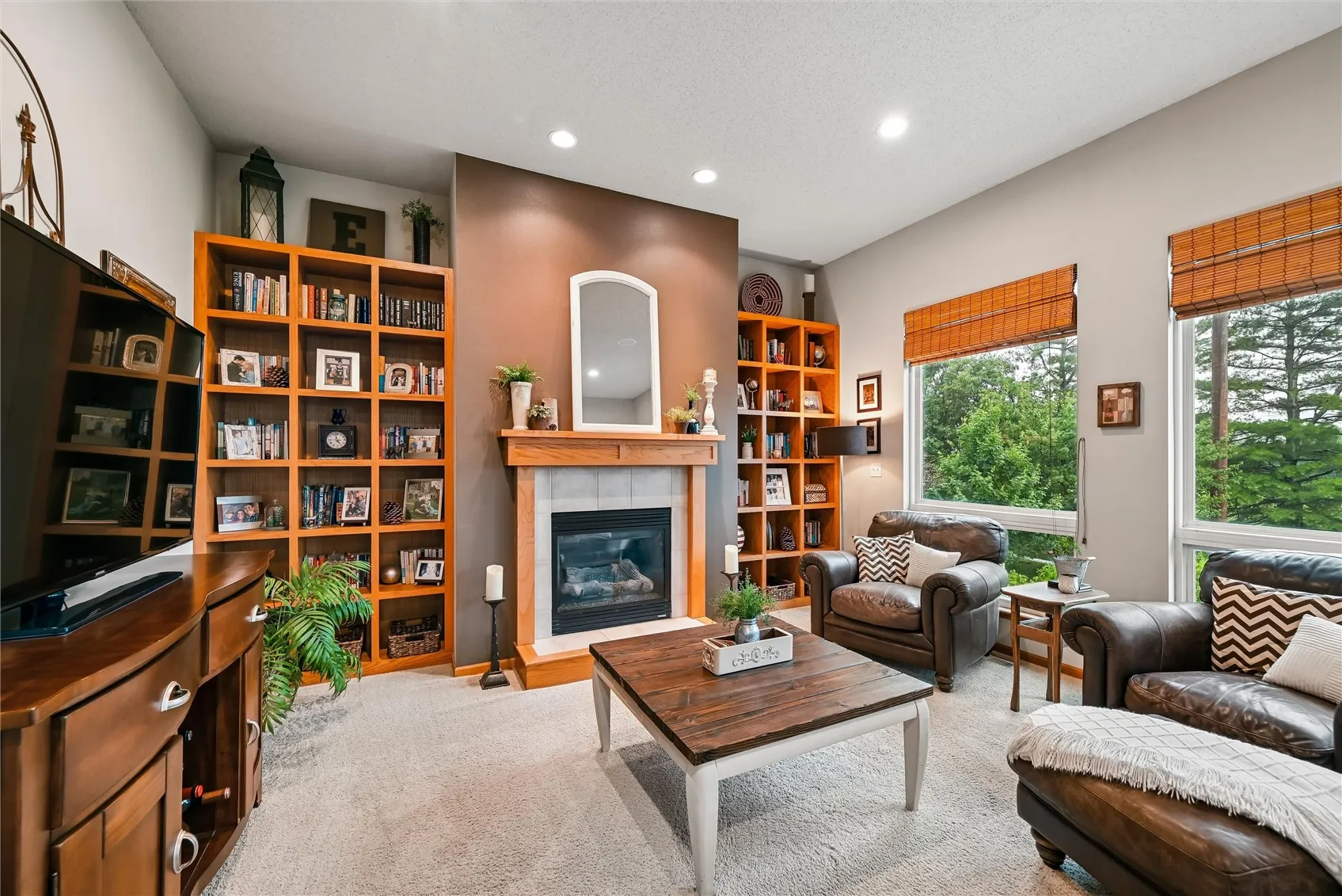 Gas Fireplace with built ins