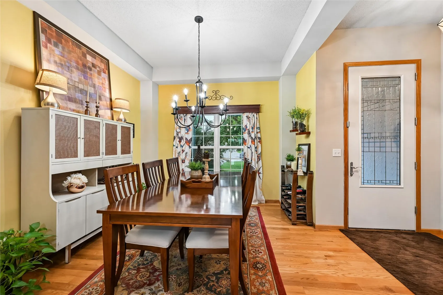 Formal Dining area off Entry