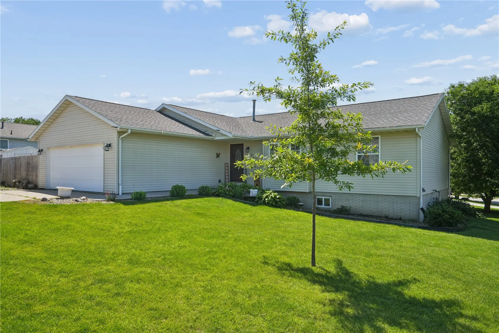 Front view of home