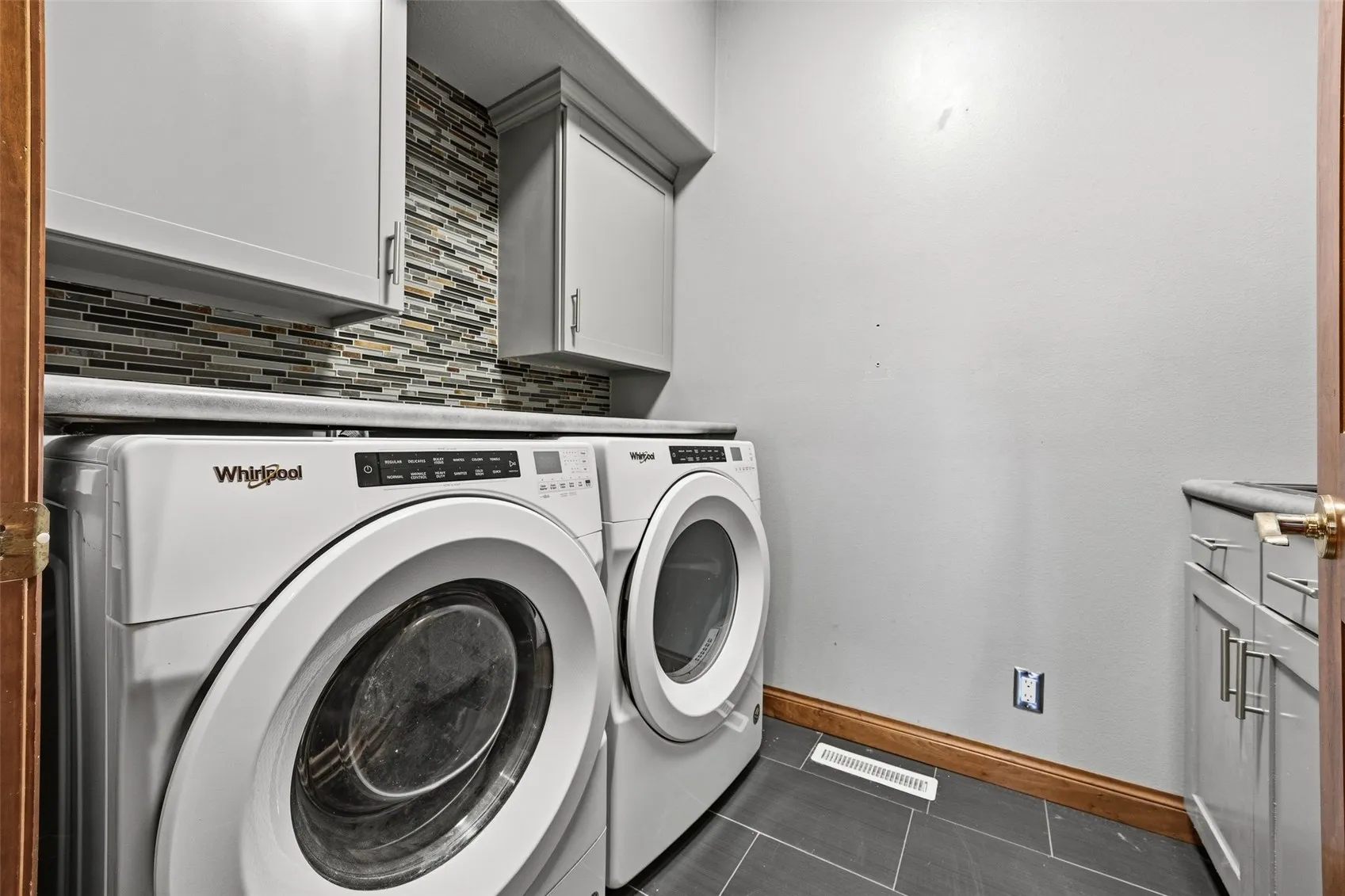 Main floor bathroom