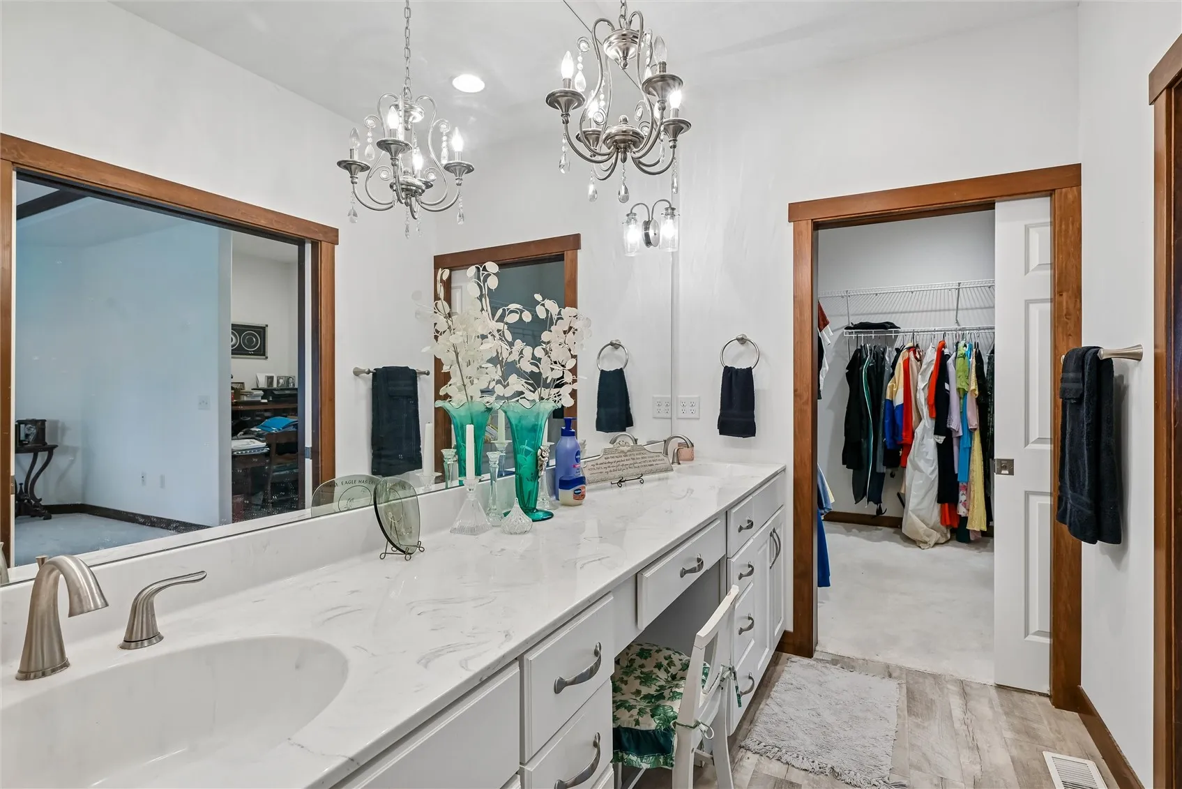 Walk in Closet