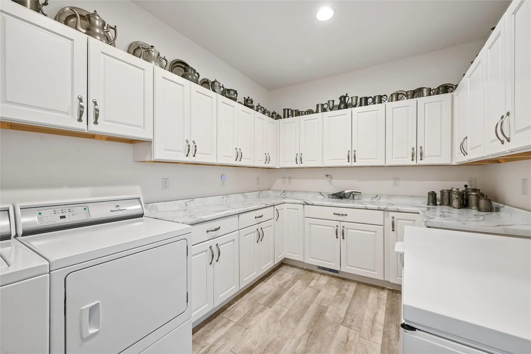 Laundry Room off Kitchen