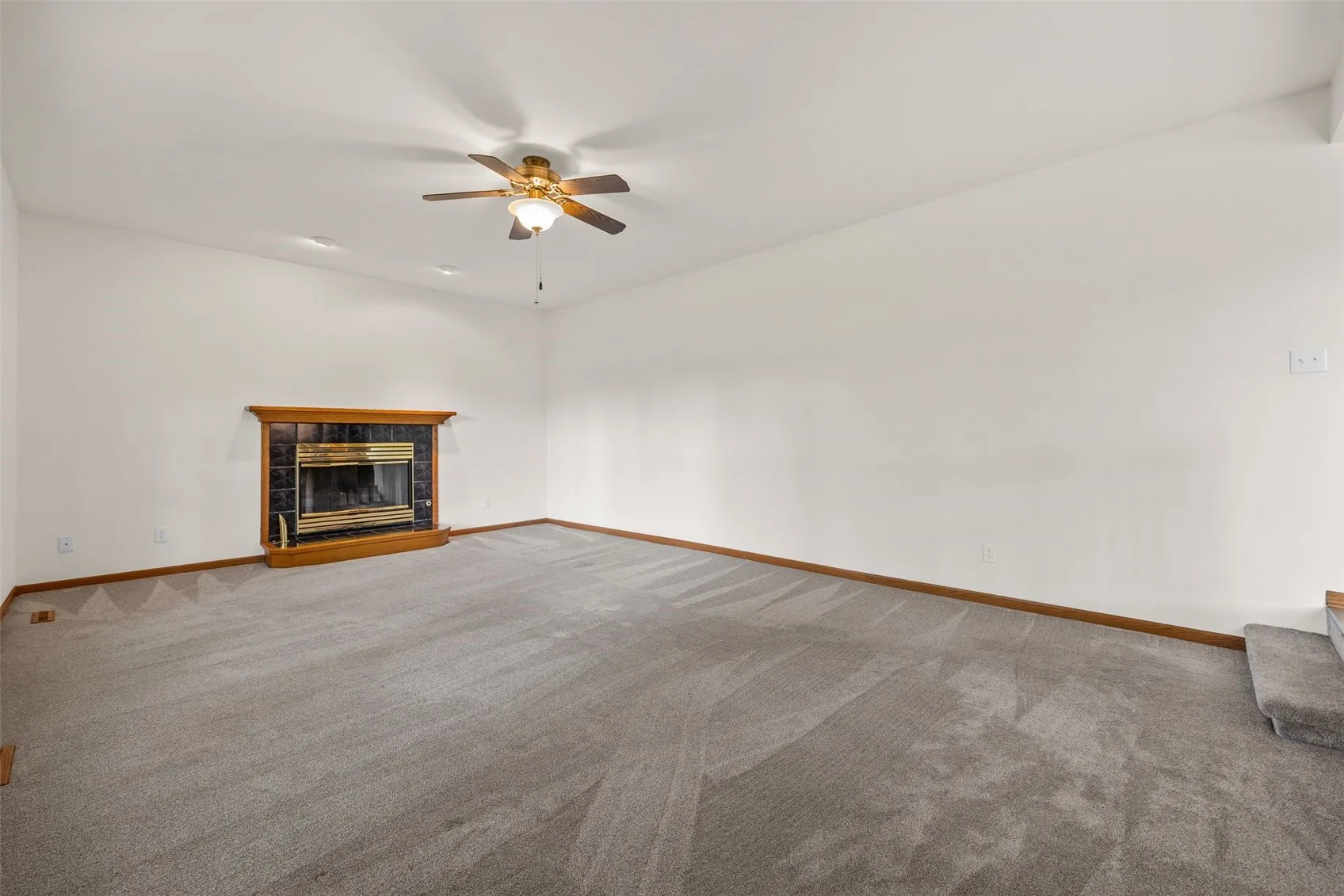 Family Room off of Eat-In Kitchen