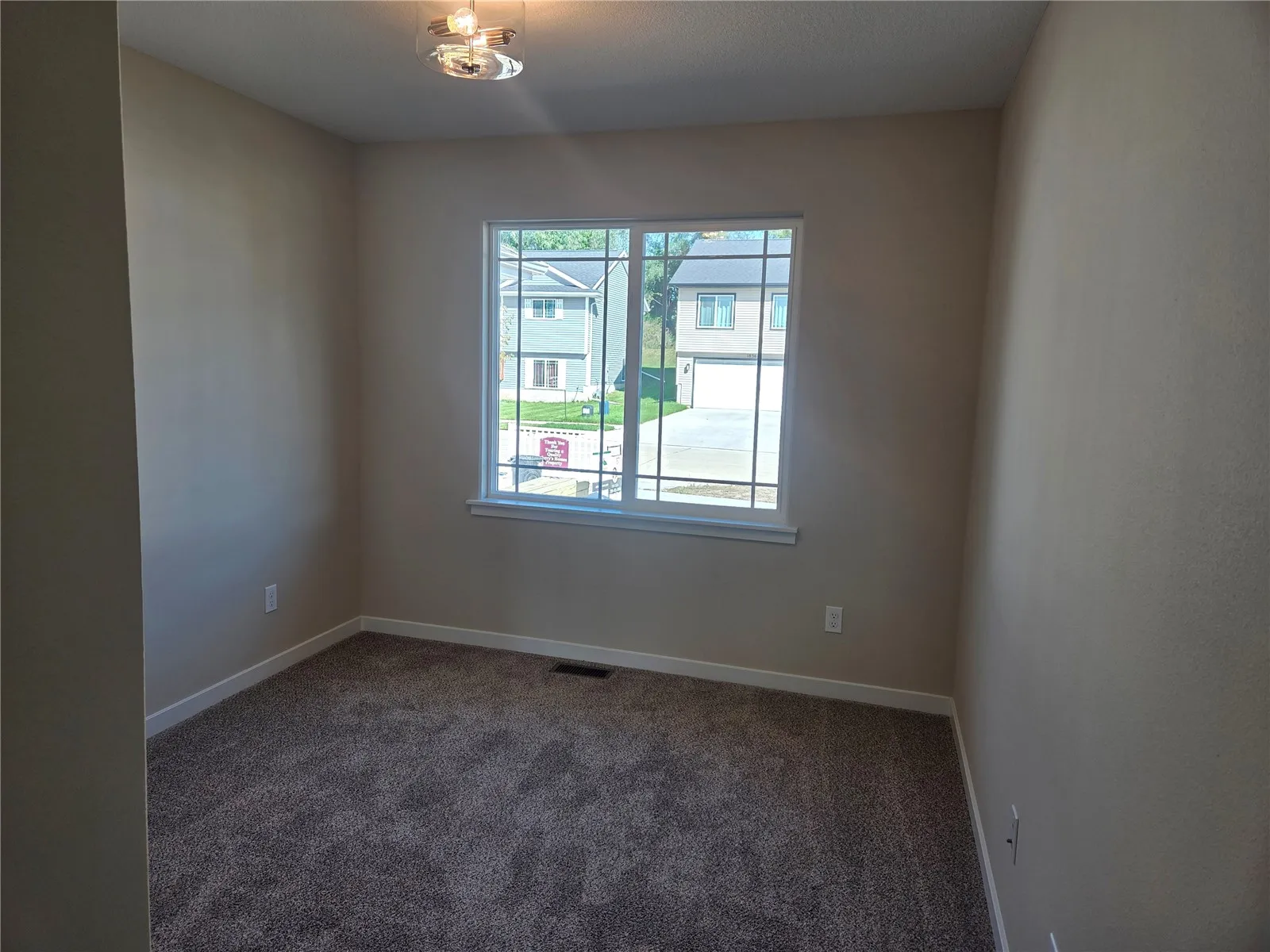 Interior Oct 8