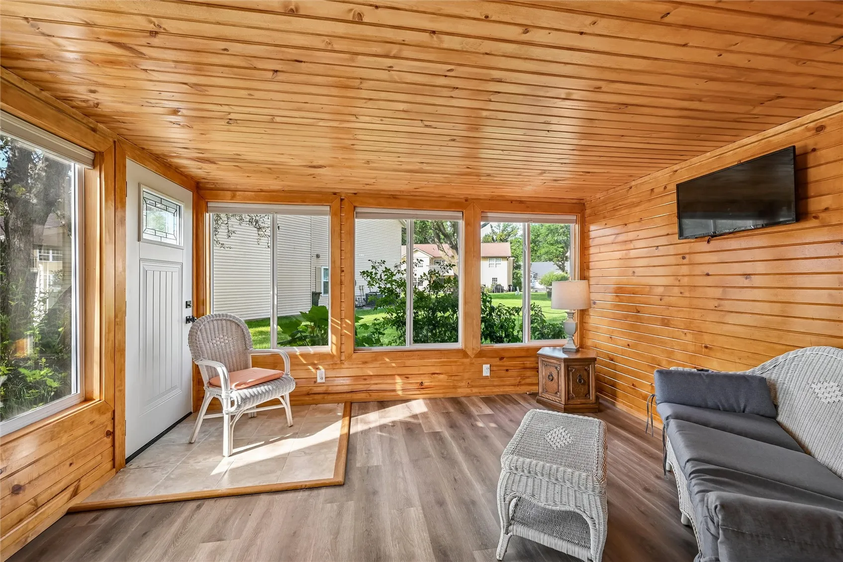 Brand New Four Seasons Room