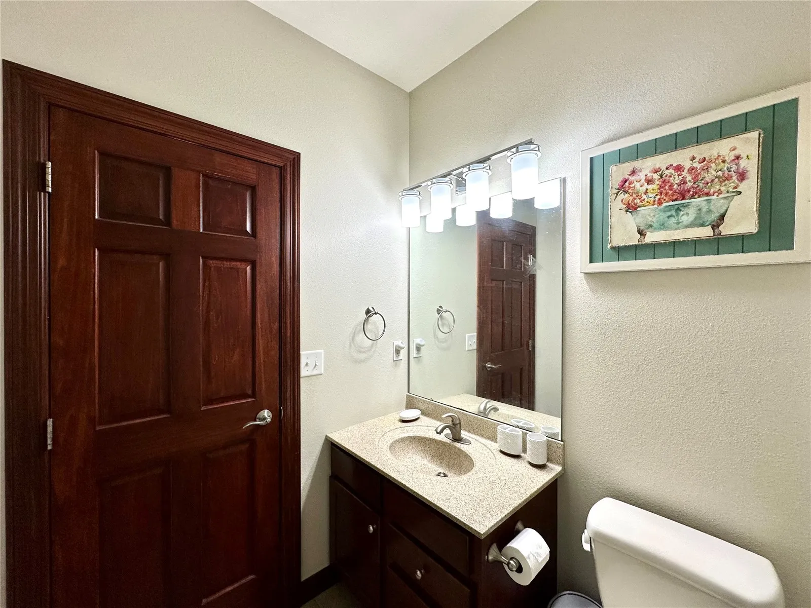 Lower Level Bath.