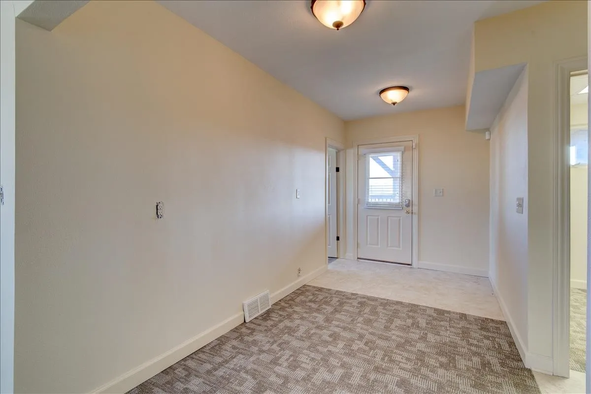 Upper level