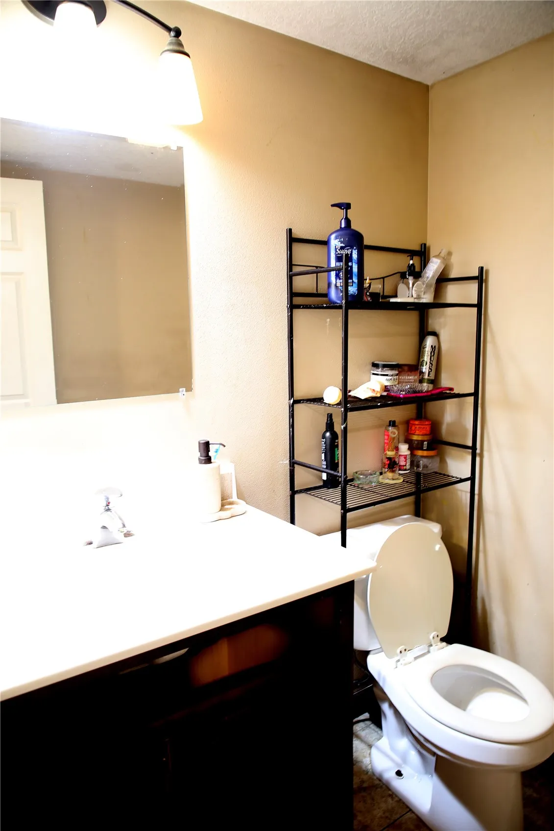 Downstairs Full Bath