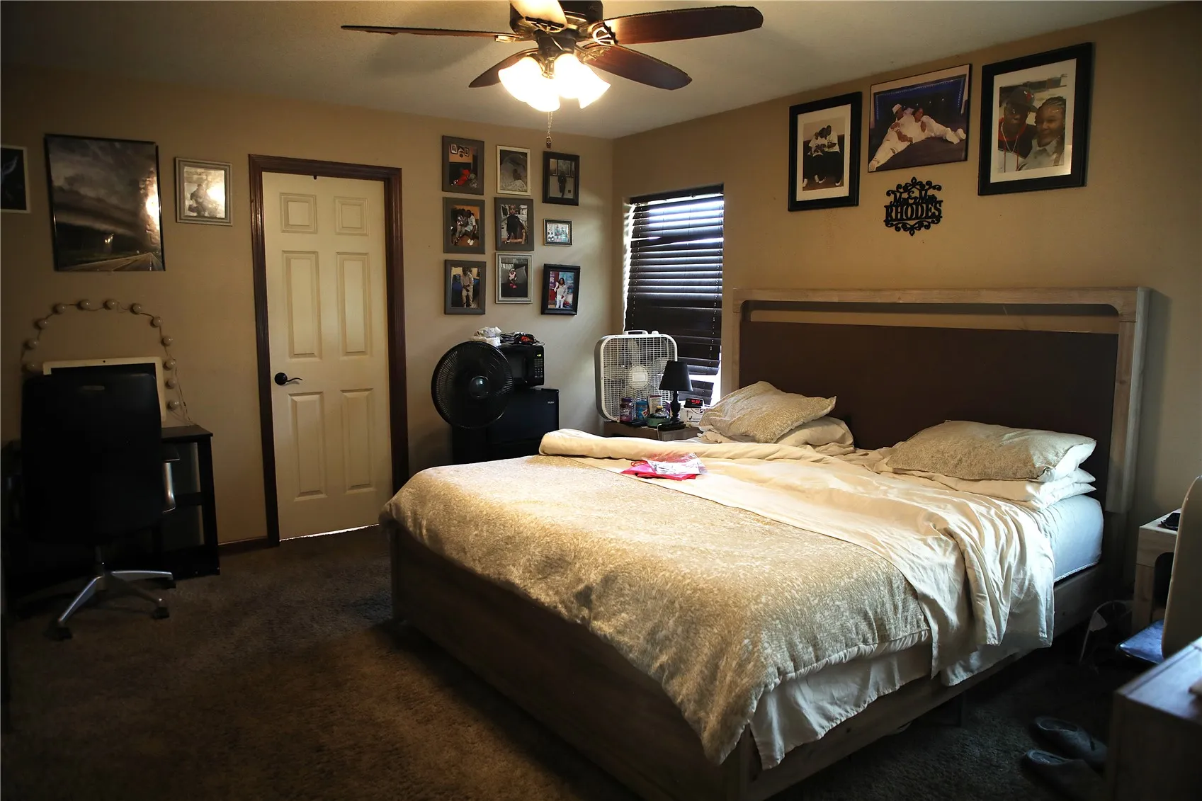 Primary bedroom
