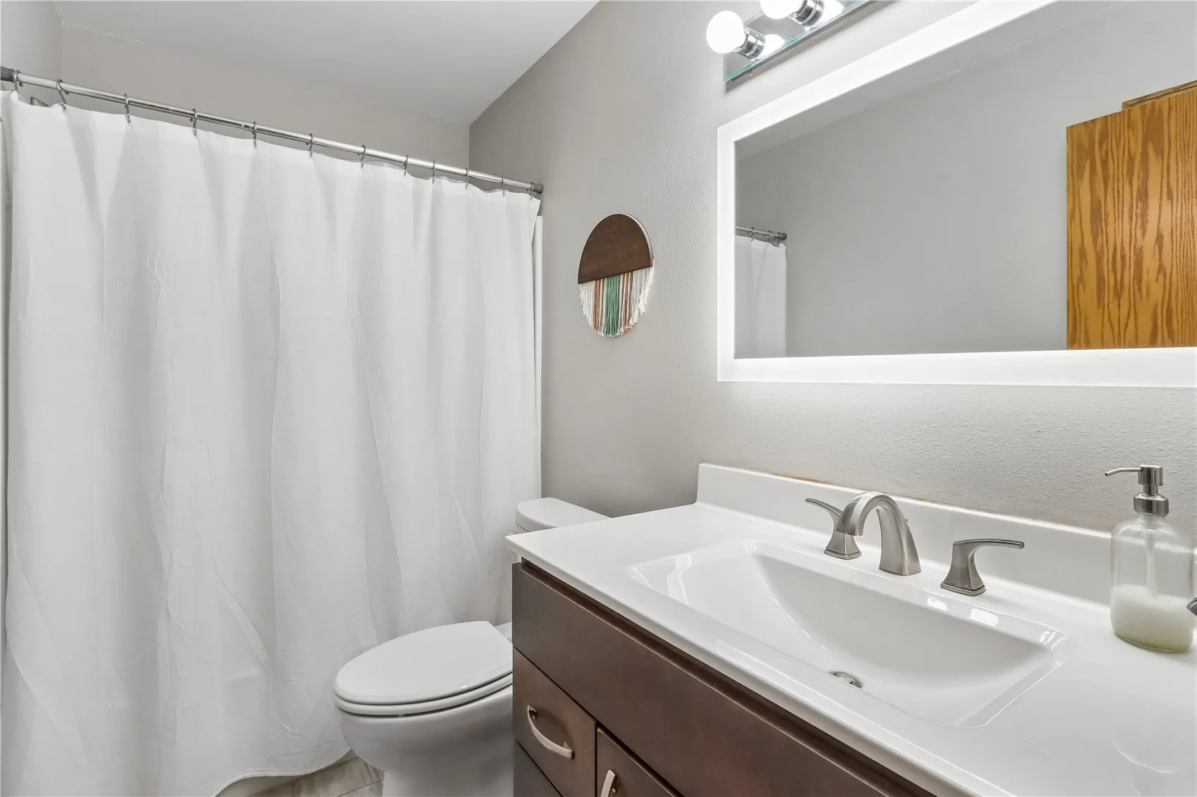 Second Floor Full Bath