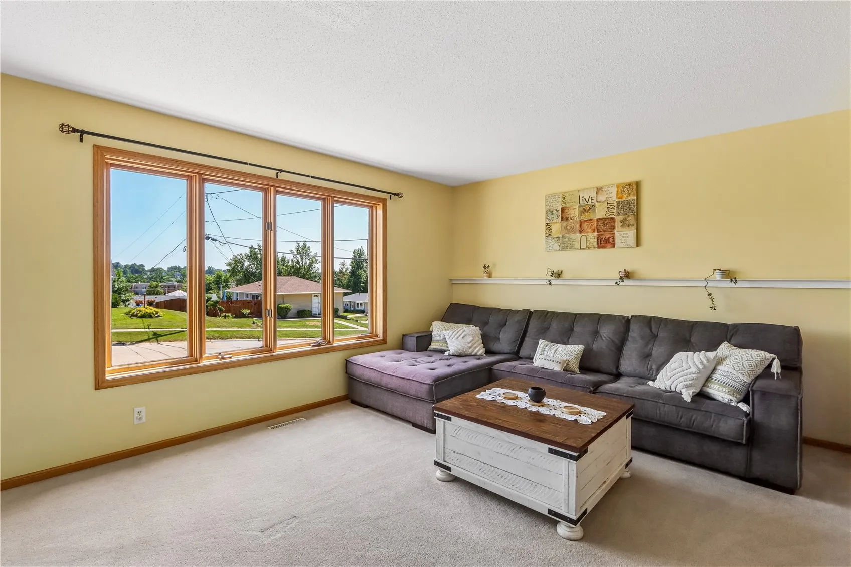 Front Sitting Room