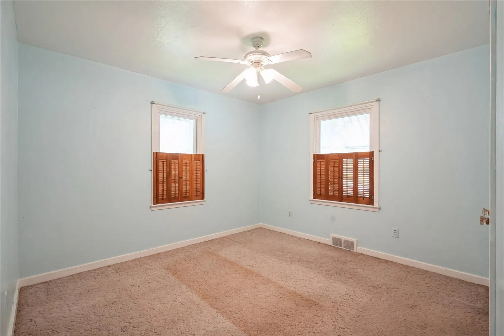 Bedroom #1