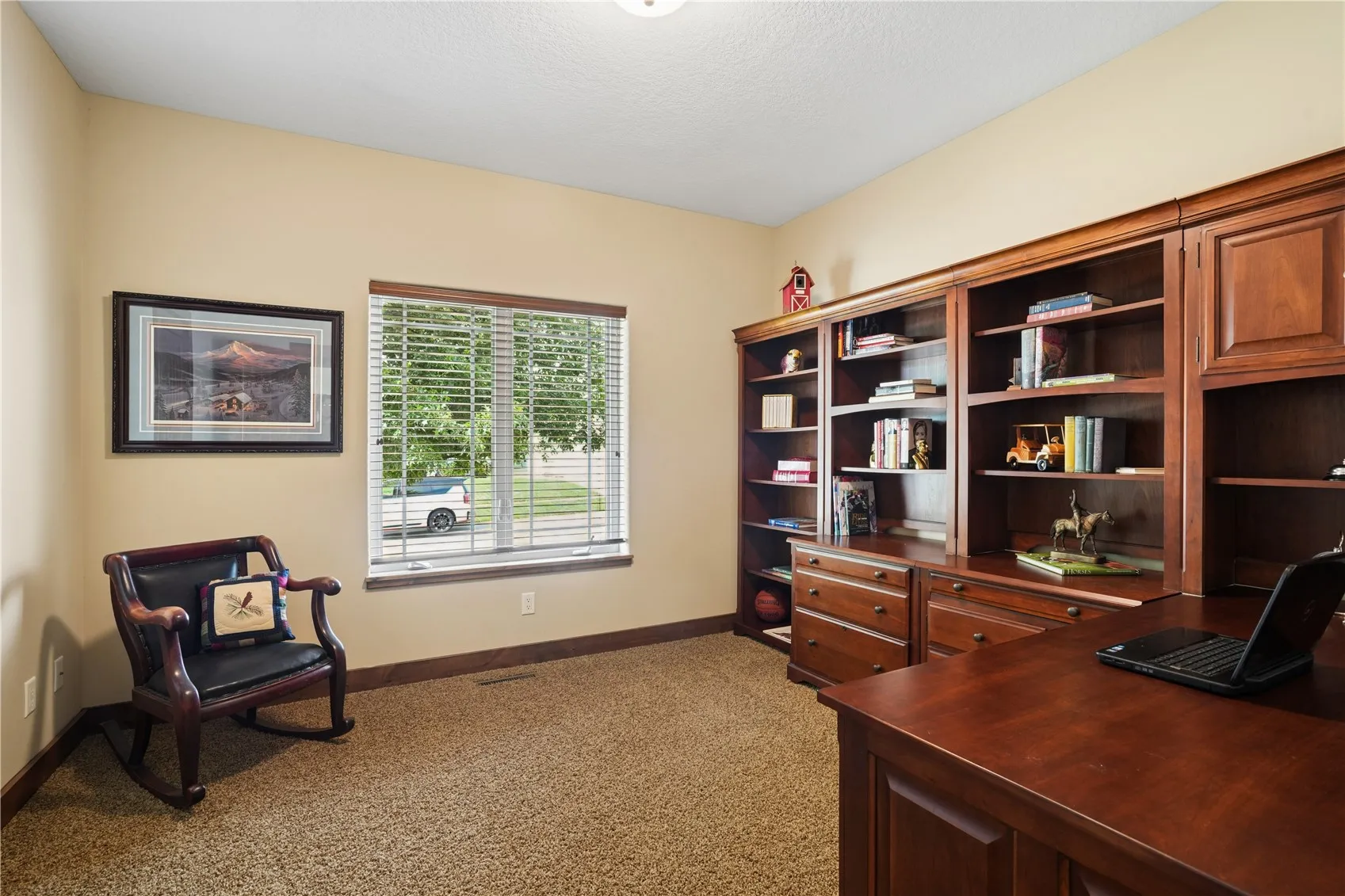 Bedroom 3/Office