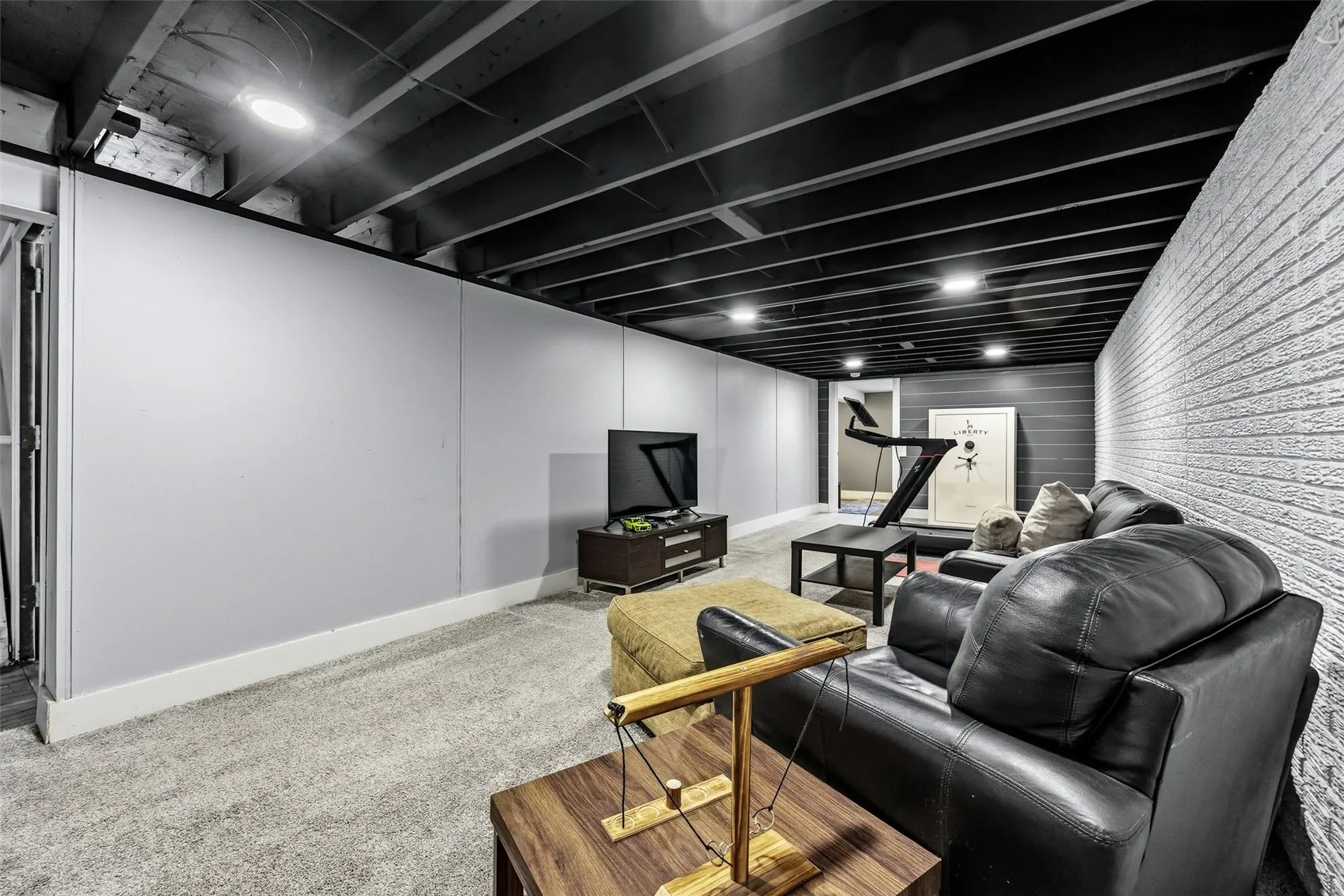 Rec room