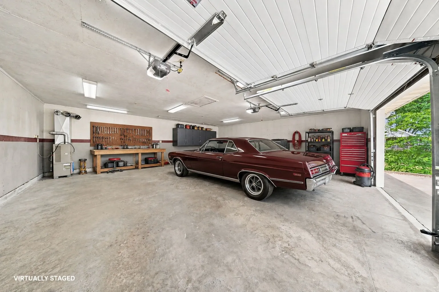 Virtually staged 30x28 garage