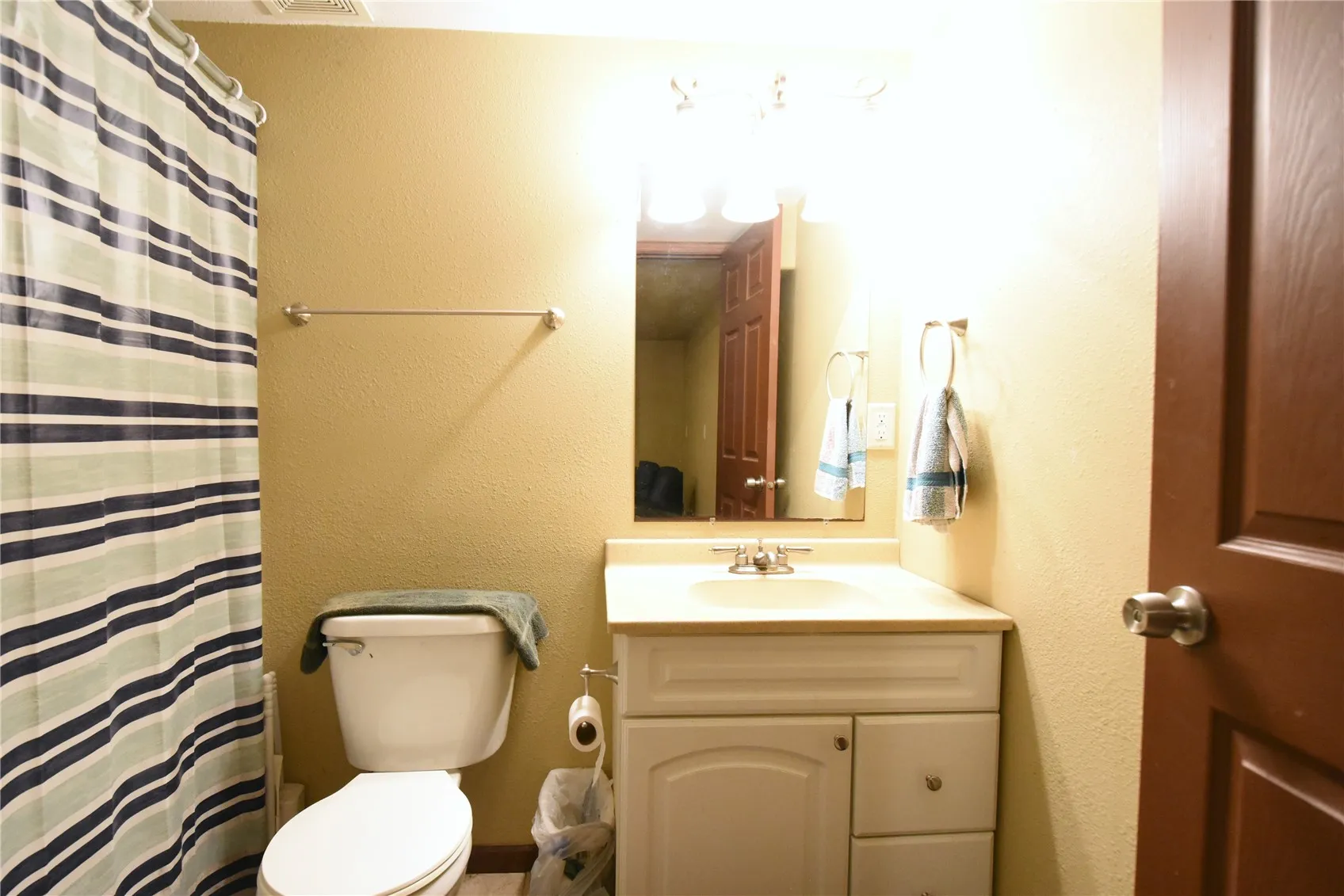LL full bath