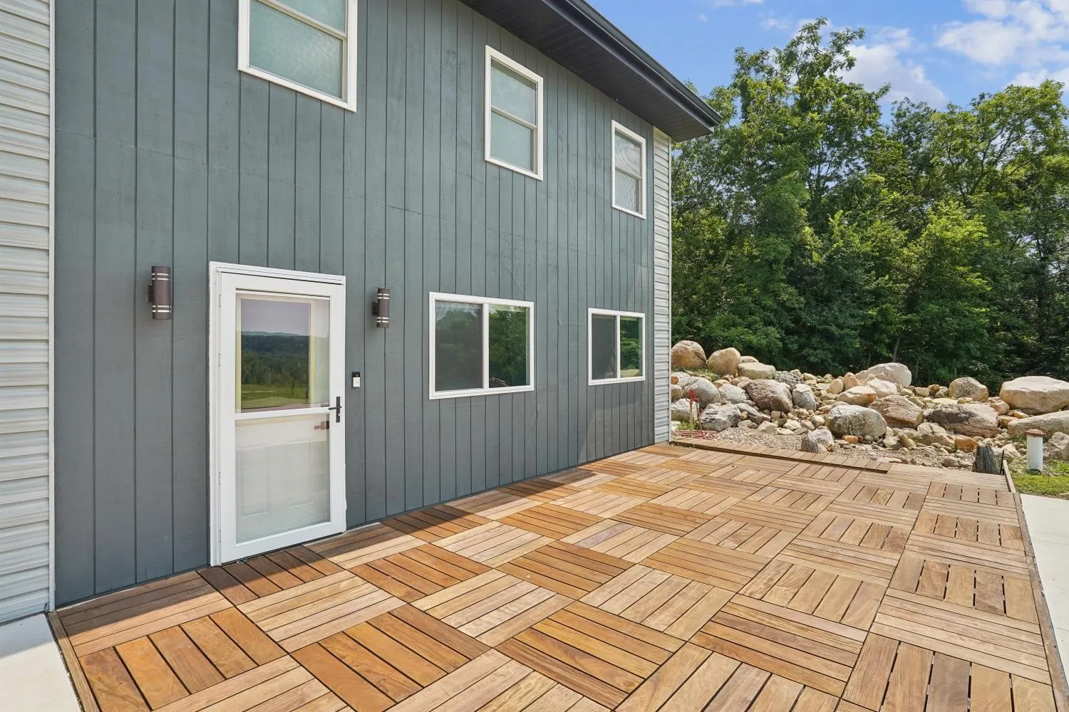 Ipe decking, South American Hardwood