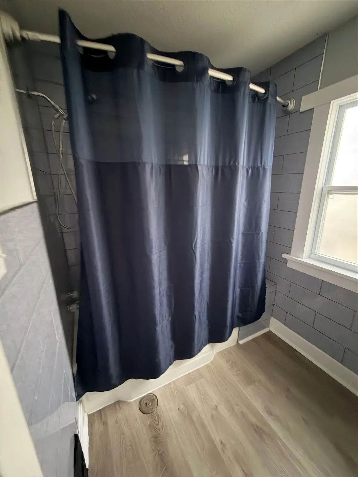 Unit B Bathroom