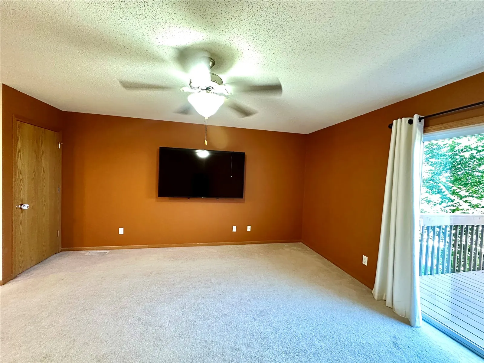 Living Room. Wall Mount TV is Negotiable.