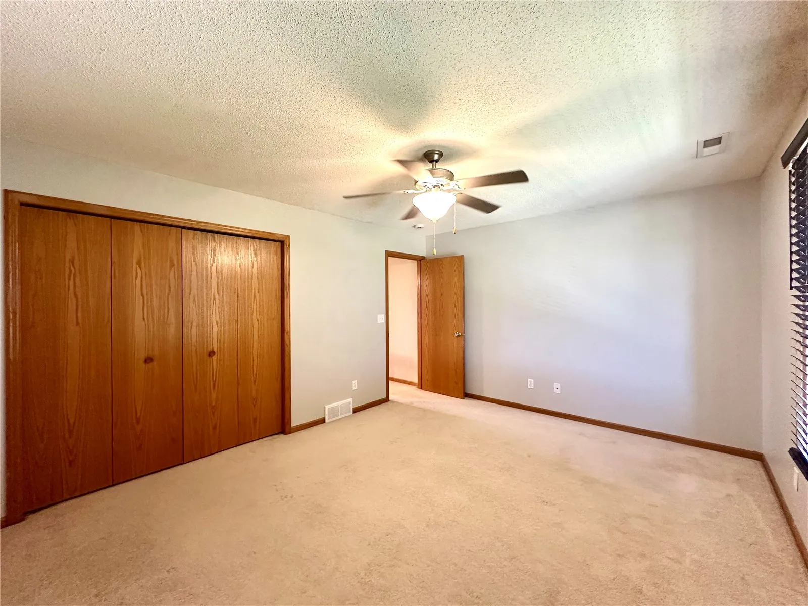 Upper Level Bedroom 1.