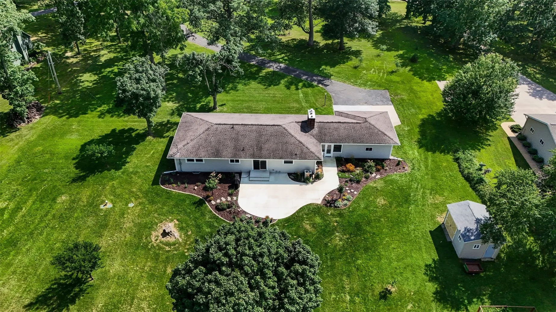 1400 E Knoll Dr