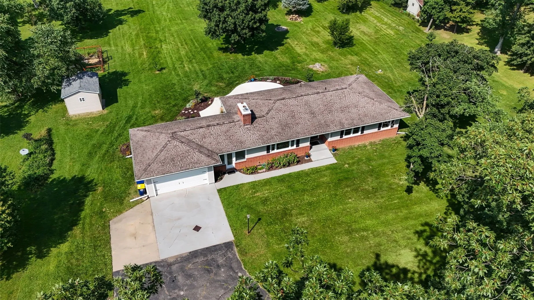 1400 E Knoll Dr