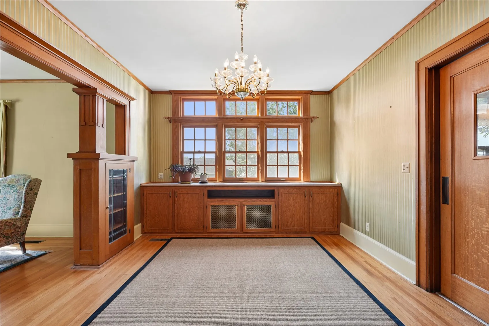 Built-in Cabinets