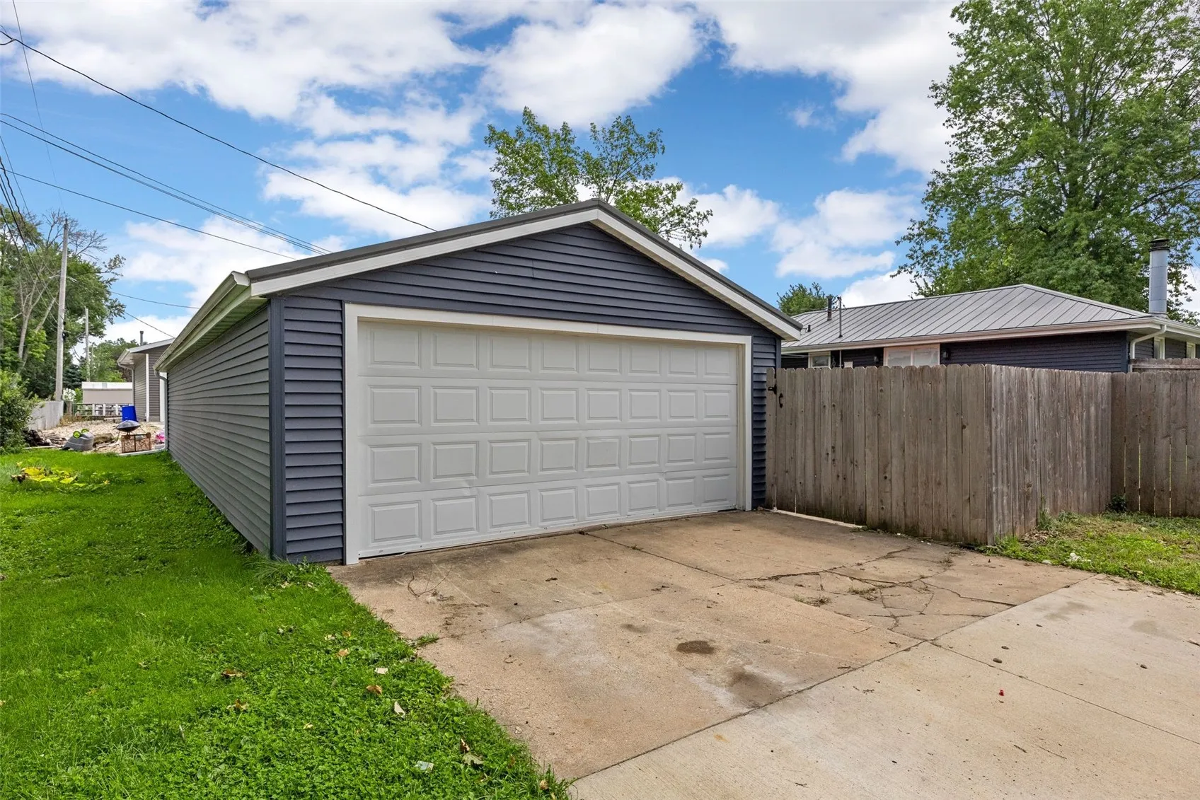 4 car garage