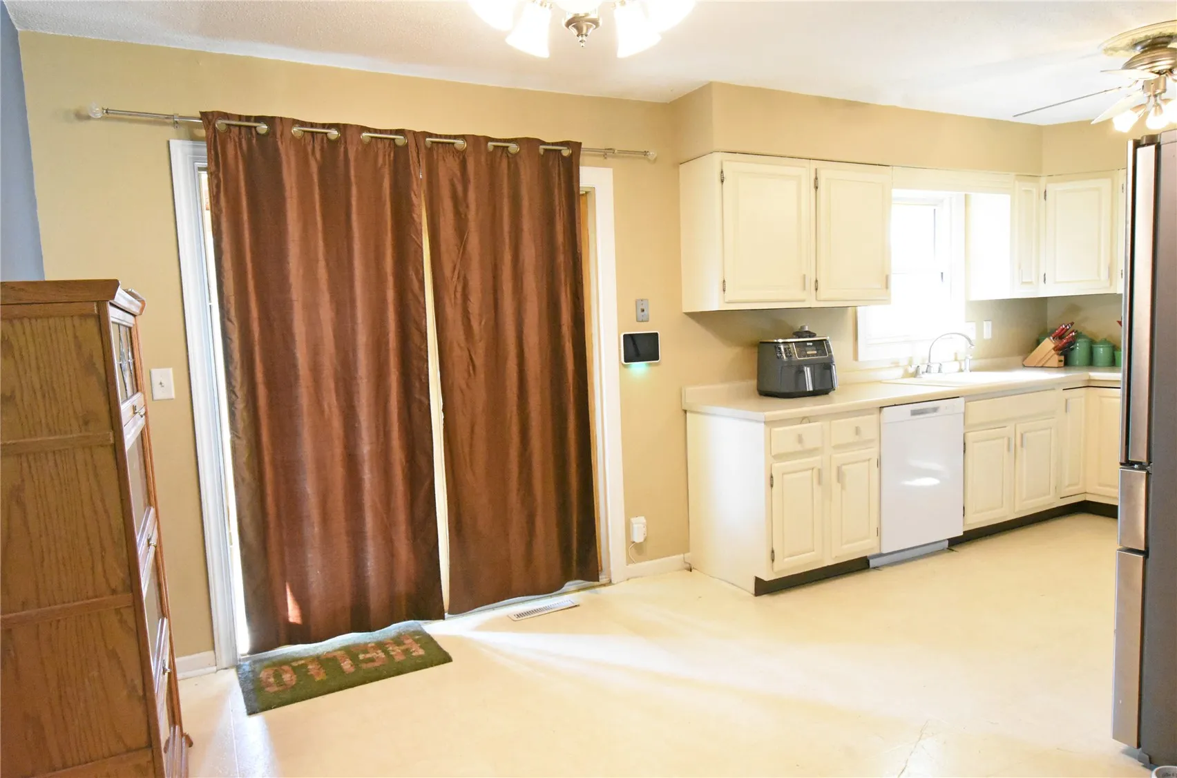 Dining Area and Kitchen