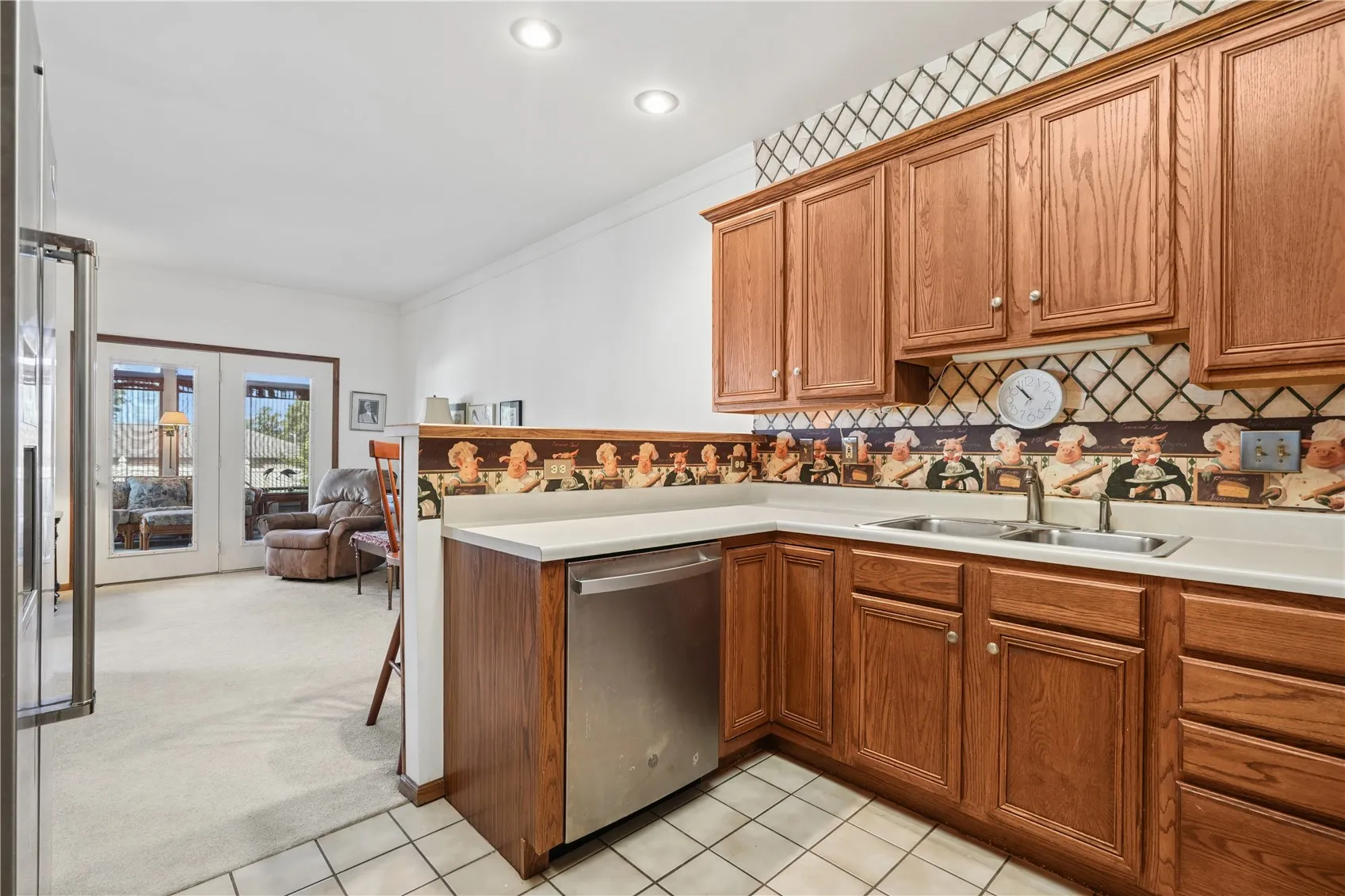 Stainless appliances included