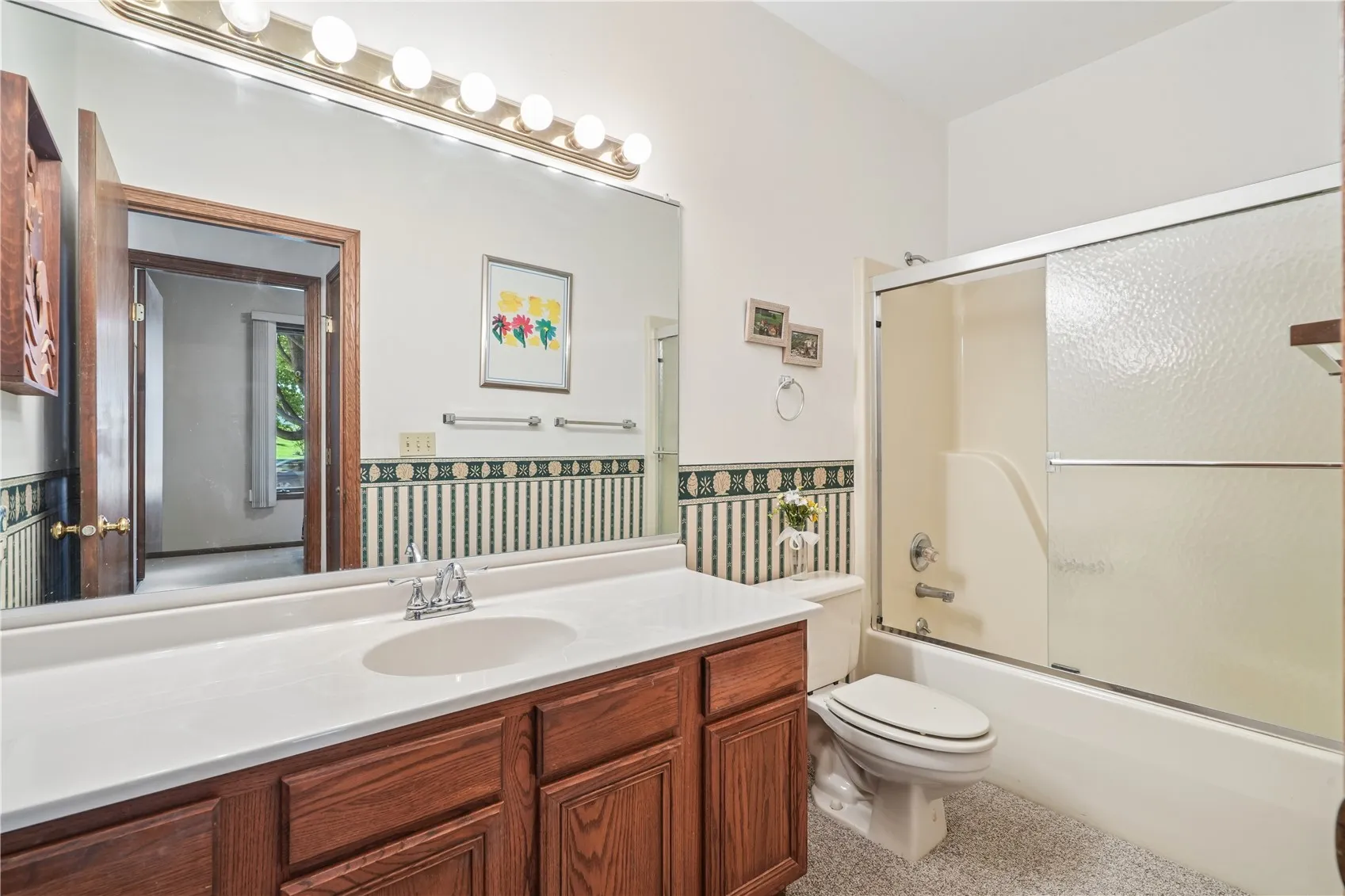 Guest bathroom